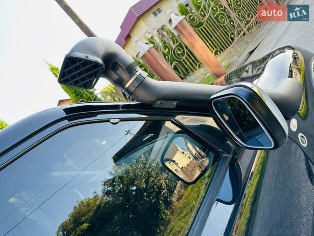 Черный Мицубиси Паджеро, объемом двигателя 3.2 л и пробегом 230 тыс. км за 10800 $, фото 111 на Automoto.ua