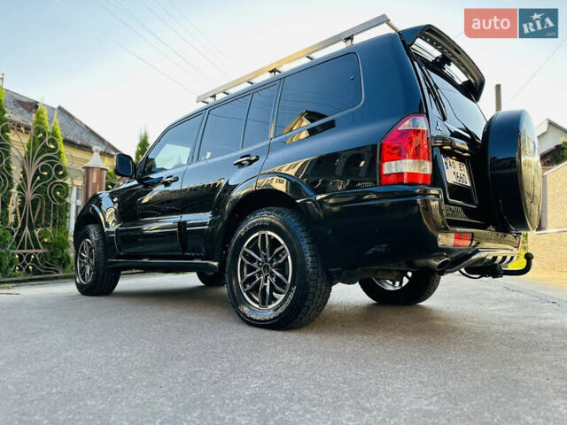 Черный Мицубиси Паджеро, объемом двигателя 3.2 л и пробегом 230 тыс. км за 10800 $, фото 170 на Automoto.ua