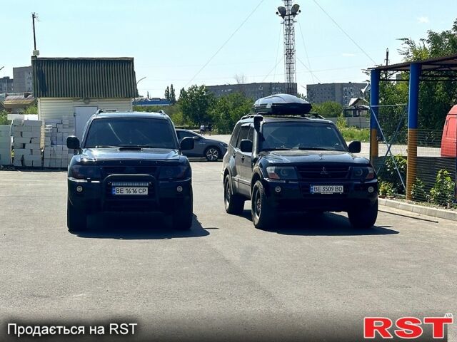 Черный Мицубиси Паджеро, объемом двигателя 3 л и пробегом 250 тыс. км за 7500 $, фото 2 на Automoto.ua