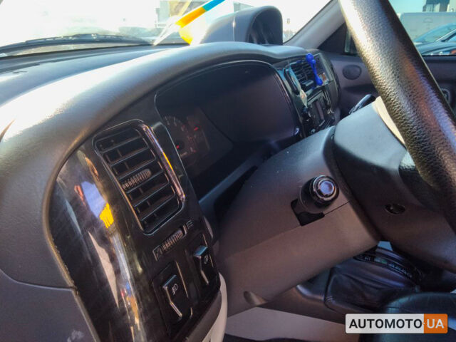 Чорний Міцубісі Паджеро, об'ємом двигуна 3 л та пробігом 270 тис. км за 10600 $, фото 9 на Automoto.ua