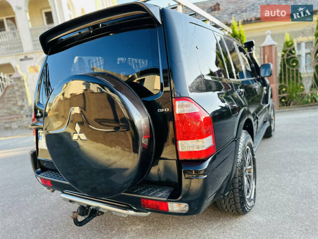 Черный Мицубиси Паджеро, объемом двигателя 3.2 л и пробегом 230 тыс. км за 10800 $, фото 25 на Automoto.ua