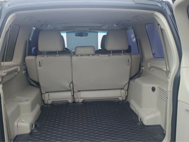 Черный Мицубиси Паджеро, объемом двигателя 3.83 л и пробегом 279 тыс. км за 12300 $, фото 5 на Automoto.ua