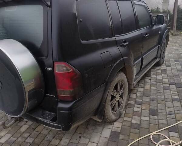 Черный Мицубиси Паджеро, объемом двигателя 3.2 л и пробегом 320 тыс. км за 6500 $, фото 1 на Automoto.ua