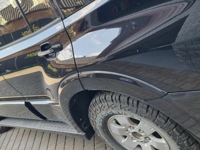 Чорний Міцубісі Паджеро, об'ємом двигуна 3 л та пробігом 315 тис. км за 7850 $, фото 18 на Automoto.ua