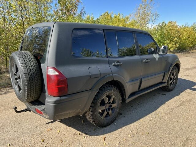 Мицубиси Паджеро 2006 в Николаеве на Automoto.ua Черный Мицубиси Паджеро, объемом двигателя 0 л и пробегом 266 тыс. км за 4999 $, фото 6 на Automoto.ua