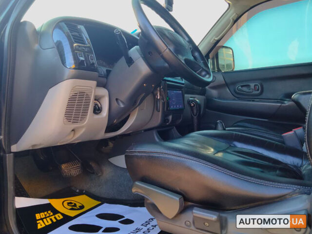 Чорний Міцубісі Паджеро, об'ємом двигуна 3 л та пробігом 270 тис. км за 10600 $, фото 11 на Automoto.ua