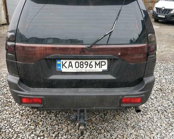 Черный Мицубиси Паджеро, объемом двигателя 2.97 л и пробегом 248 тыс. км за 8200 $, фото 2 на Automoto.ua