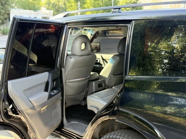 Чорний Міцубісі Паджеро, об'ємом двигуна 3 л та пробігом 265 тис. км за 8500 $, фото 9 на Automoto.ua