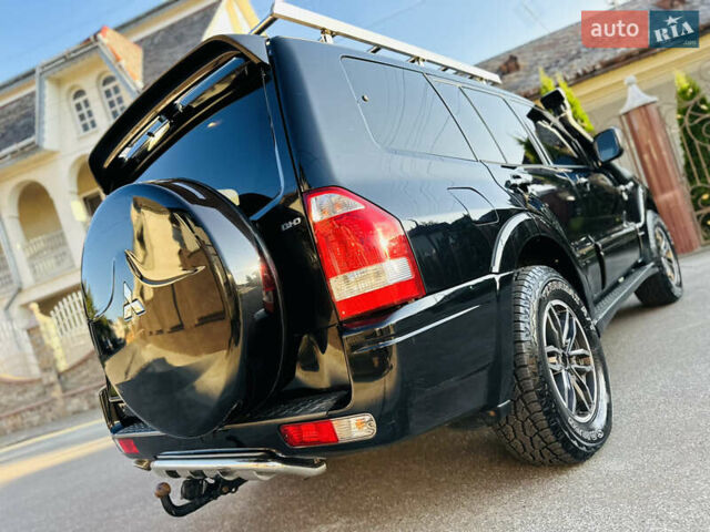 Черный Мицубиси Паджеро, объемом двигателя 3.2 л и пробегом 230 тыс. км за 10800 $, фото 171 на Automoto.ua