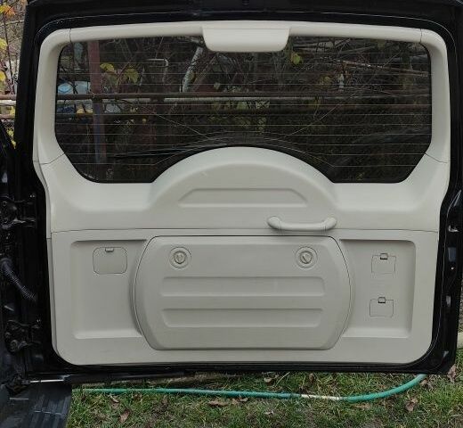 Черный Мицубиси Паджеро, объемом двигателя 3 л и пробегом 262 тыс. км за 10900 $, фото 13 на Automoto.ua