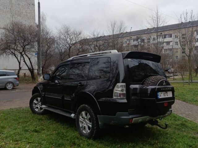 Черный Мицубиси Паджеро, объемом двигателя 3.2 л и пробегом 249 тыс. км за 13500 $, фото 3 на Automoto.ua
