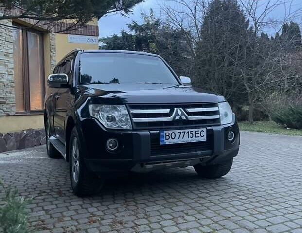 Чорний Міцубісі Паджеро, об'ємом двигуна 3 л та пробігом 260 тис. км за 10800 $, фото 67 на Automoto.ua