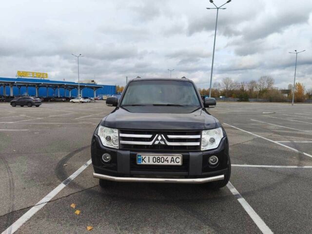 Міцубісі Паджеро 2007 у Києві на Automoto.ua Чорний Міцубісі Паджеро, об'ємом двигуна 3.8 л та пробігом 240 тис. км за 11500 $, фото 2 на Automoto.ua