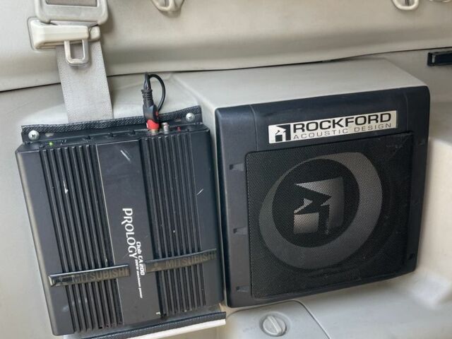 Чорний Міцубісі Паджеро, об'ємом двигуна 3 л та пробігом 215 тис. км за 11300 $, фото 15 на Automoto.ua