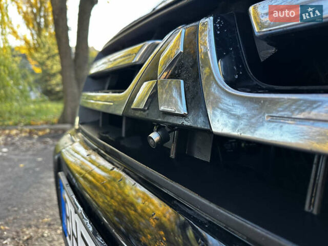 Мицубиси Паджеро 2007 в Киеве на Automoto.ua Черный Мицубиси Паджеро, объемом двигателя 3.8 л и пробегом 216 тыс. км за 9300 $, фото 24 на Automoto.ua