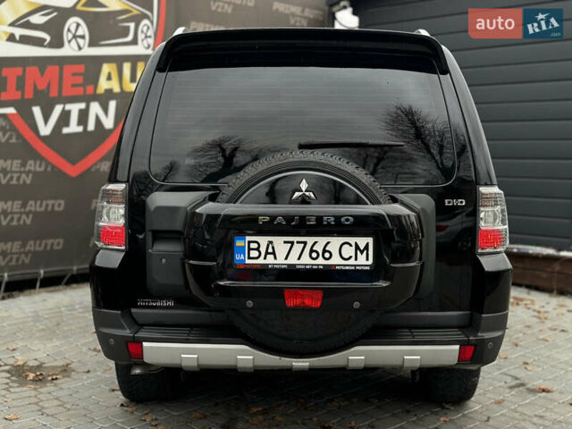 Чорний Міцубісі Паджеро, об'ємом двигуна 3.2 л та пробігом 209 тис. км за 11500 $, фото 20 на Automoto.ua