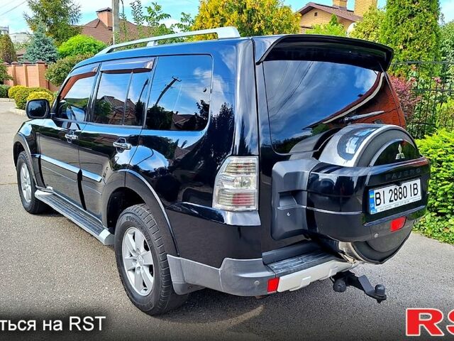 Черный Мицубиси Паджеро, объемом двигателя 3.8 л и пробегом 197 тыс. км за 11500 $, фото 2 на Automoto.ua
