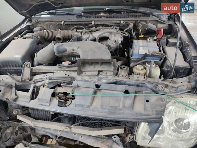 Черный Мицубиси Паджеро, объемом двигателя 3 л и пробегом 320 тыс. км за 6000 $, фото 4 на Automoto.ua