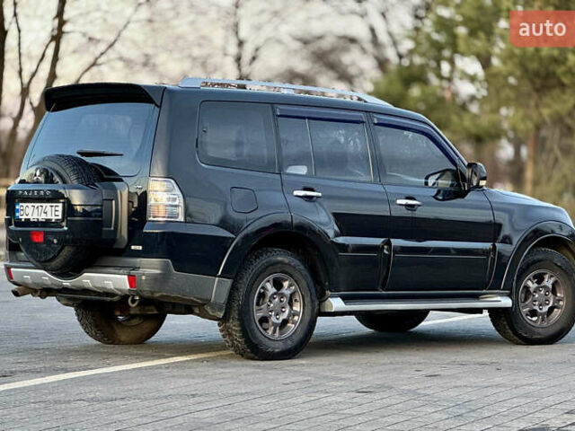 Черный Мицубиси Паджеро, объемом двигателя 3 л и пробегом 275 тыс. км за 9050 $, фото 14 на Automoto.ua