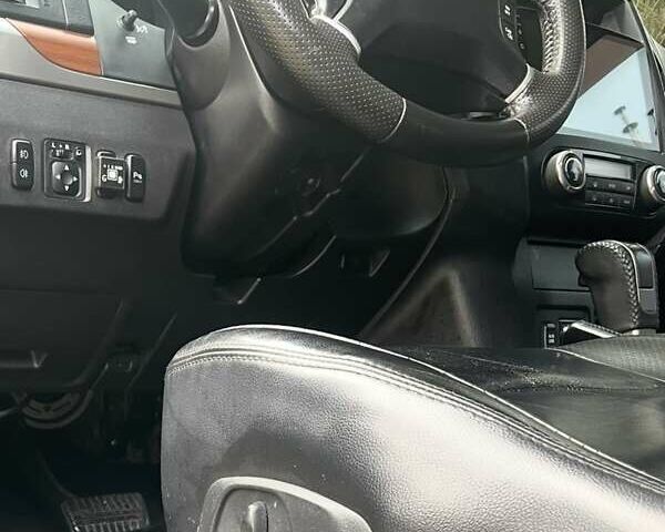 Чорний Міцубісі Паджеро, об'ємом двигуна 3 л та пробігом 260 тис. км за 10800 $, фото 59 на Automoto.ua