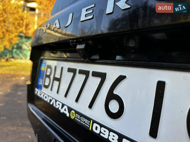 Мицубиси Паджеро 2007 в Киеве на Automoto.ua Черный Мицубиси Паджеро, объемом двигателя 3.8 л и пробегом 216 тыс. км за 9300 $, фото 25 на Automoto.ua