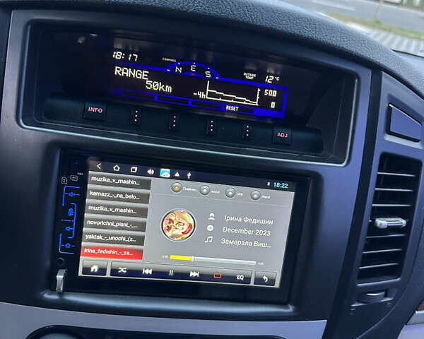 Черный Мицубиси Паджеро, объемом двигателя 3.2 л и пробегом 191 тыс. км за 12999 $, фото 11 на Automoto.ua