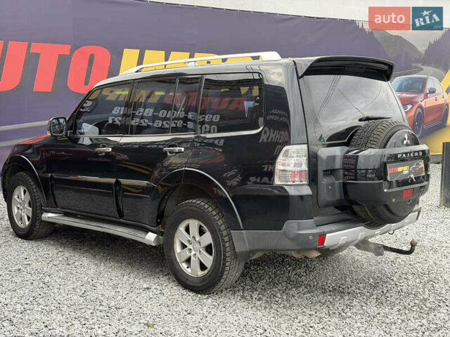 Черный Мицубиси Паджеро, объемом двигателя 2.97 л и пробегом 329 тыс. км за 8500 $, фото 5 на Automoto.ua