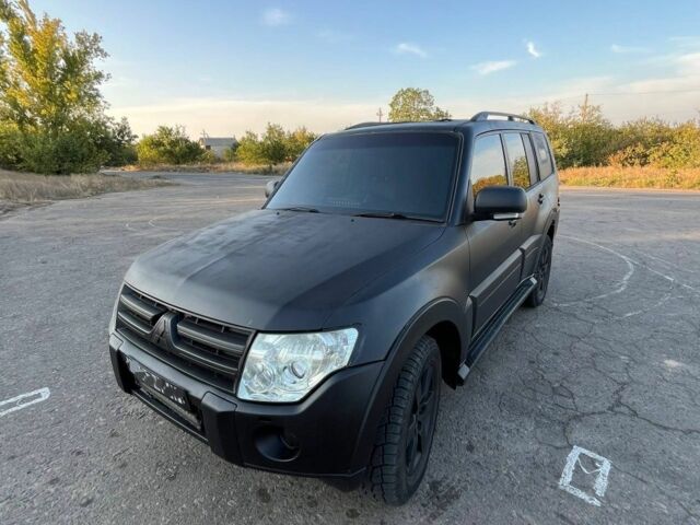 Мицубиси Паджеро 2007 в Краматорске на Automoto.ua Черный Мицубиси Паджеро, объемом двигателя 3 л и пробегом 300 тыс. км за 5500 $, фото 3 на Automoto.ua