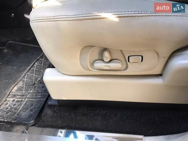 Чорний Міцубісі Паджеро, об'ємом двигуна 2.97 л та пробігом 360 тис. км за 11300 $, фото 8 на Automoto.ua