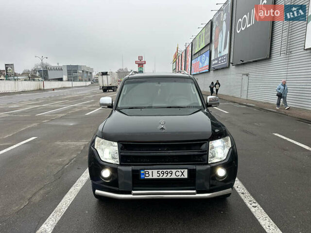 Черный Мицубиси Паджеро, объемом двигателя 3.2 л и пробегом 191 тыс. км за 12900 $, фото 1 на Automoto.ua