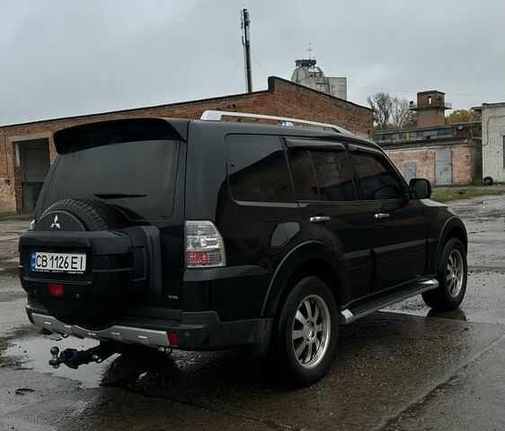 Міцубісі Паджеро 2007 у Чернігові на Automoto.ua Чорний Міцубісі Паджеро, об'ємом двигуна 3 л та пробігом 220 тис. км за 12500 $, фото 2 на Automoto.ua