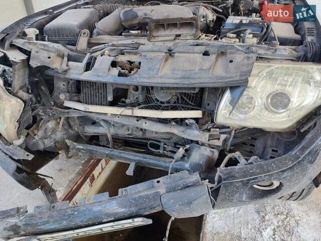 Черный Мицубиси Паджеро, объемом двигателя 3 л и пробегом 320 тыс. км за 6000 $, фото 6 на Automoto.ua