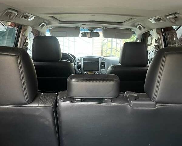 Чорний Міцубісі Паджеро, об'ємом двигуна 3 л та пробігом 260 тис. км за 10800 $, фото 32 на Automoto.ua