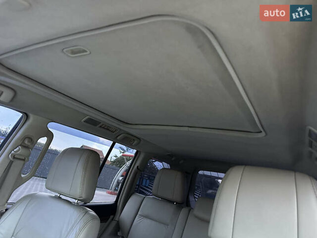 Черный Мицубиси Паджеро, объемом двигателя 3.2 л и пробегом 191 тыс. км за 12999 $, фото 23 на Automoto.ua