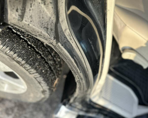 Мицубиси Паджеро 2007 в Киеве на Automoto.ua Черный Мицубиси Паджеро, объемом двигателя 3.8 л и пробегом 216 тыс. км за 9300 $, фото 34 на Automoto.ua