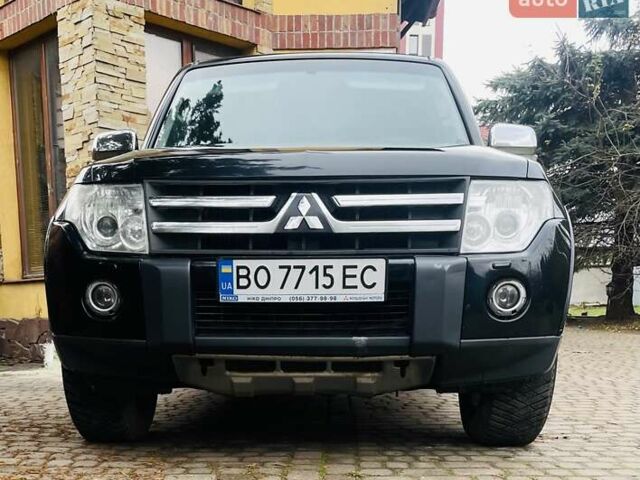 Чорний Міцубісі Паджеро, об'ємом двигуна 3 л та пробігом 260 тис. км за 10800 $, фото 27 на Automoto.ua