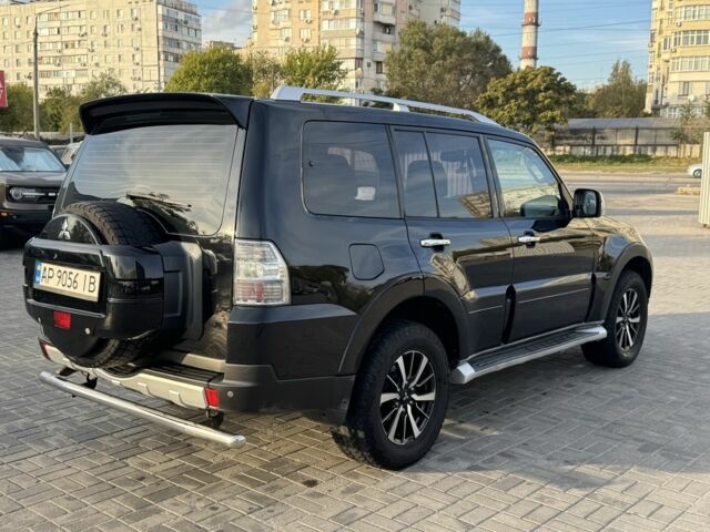 Чорний Міцубісі Паджеро, об'ємом двигуна 3 л та пробігом 203 тис. км за 11500 $, фото 5 на Automoto.ua