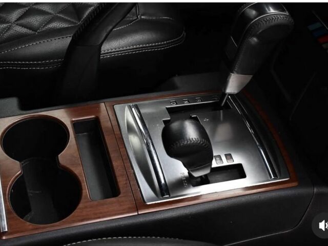 Черный Мицубиси Паджеро, объемом двигателя 0 л и пробегом 165 тыс. км за 11500 $, фото 10 на Automoto.ua