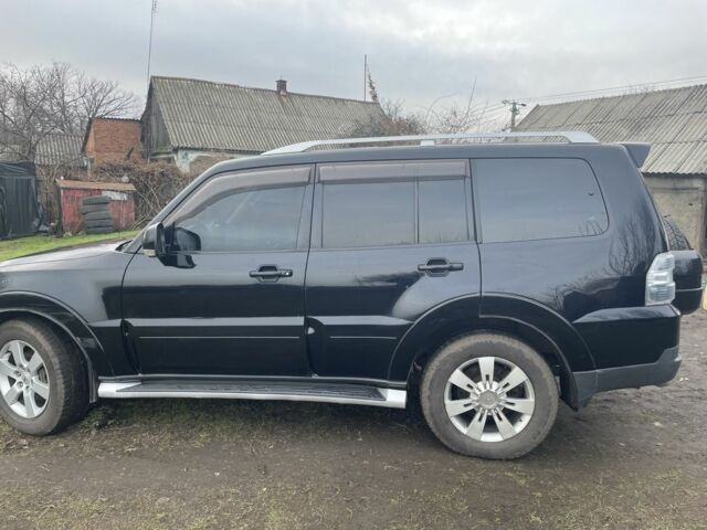 Чорний Міцубісі Паджеро, об'ємом двигуна 3.2 л та пробігом 280 тис. км за 13000 $, фото 6 на Automoto.ua