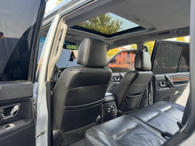 Черный Мицубиси Паджеро, объемом двигателя 2.4 л и пробегом 282 тыс. км за 13000 $, фото 18 на Automoto.ua