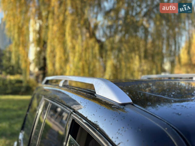 Чорний Міцубісі Паджеро, об'ємом двигуна 3.8 л та пробігом 216 тис. км за 8000 $, фото 23 на Automoto.ua