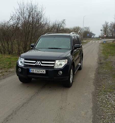 Черный Мицубиси Паджеро, объемом двигателя 3 л и пробегом 193 тыс. км за 11000 $, фото 6 на Automoto.ua