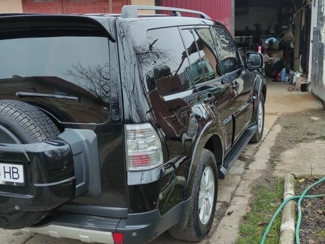 Черный Мицубиси Паджеро, объемом двигателя 3 л и пробегом 262 тыс. км за 10900 $, фото 9 на Automoto.ua