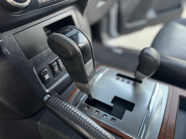 Черный Мицубиси Паджеро, объемом двигателя 2.4 л и пробегом 282 тыс. км за 13000 $, фото 21 на Automoto.ua