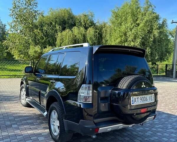 Міцубісі Паджеро 2007 у Городенке на Automoto.ua Чорний Міцубісі Паджеро, об'ємом двигуна 3.2 л та пробігом 226 тис. км за 12000 $, фото 2 на Automoto.ua
