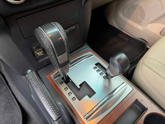 Черный Мицубиси Паджеро, объемом двигателя 3 л и пробегом 280 тыс. км за 10500 $, фото 9 на Automoto.ua