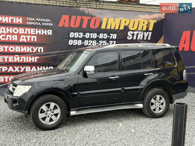 Черный Мицубиси Паджеро, объемом двигателя 2.97 л и пробегом 329 тыс. км за 8500 $, фото 4 на Automoto.ua