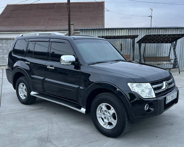 Чорний Міцубісі Паджеро, об'ємом двигуна 2.97 л та пробігом 228 тис. км за 10999 $, фото 4 на Automoto.ua