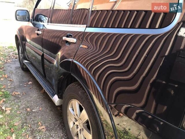 Чорний Міцубісі Паджеро, об'ємом двигуна 2.97 л та пробігом 360 тис. км за 11300 $, фото 10 на Automoto.ua