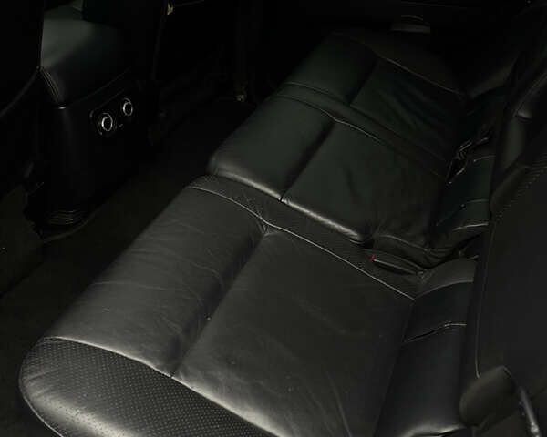 Черный Мицубиси Паджеро, объемом двигателя 3.8 л и пробегом 258 тыс. км за 10900 $, фото 13 на Automoto.ua